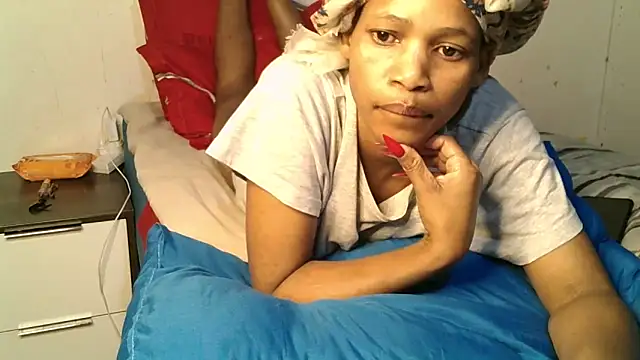 Snapshot of Mabelle_Eveline chatting on May 24, 2026, 10:37 pm Mabelle Eveline online show from May 24, 2026, 10:37 pm