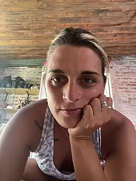 blanquitasexii online show from March 10, 2026, 5:07 pm