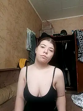 EvaTallor online show from February 13, 2026, 6:20 am