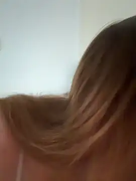bonnie boobies online show from June 30, 2026, 6:25 am