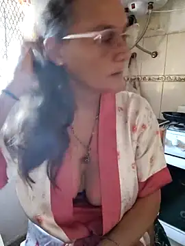 Snapshot of Nanybeach chatting on February 13, 2026, 8:16 pm Nanybeach online show from February 13, 2026, 8:16 pm