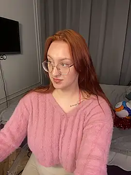 SpicyFox  online show from July 8, 2026, 3:27 pm