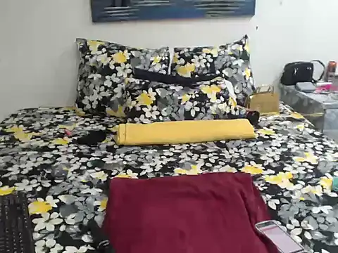 Snapshot of MissRedHotRaven chatting on February 24, 2026, 10:08 pm MissRedHotRaven online show from February 24, 2026, 10:08 pm