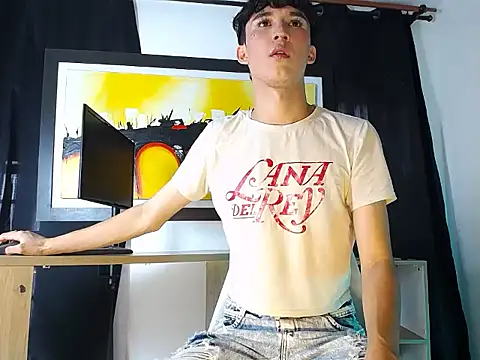 Snapshot of jullian_ricci chatting on February 27, 2026, 7:25 pm jullian ricci online show from February 27, 2026, 7:25 pm