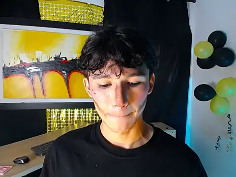 jullian ricci online show from March 17, 2026, 7:39 pm