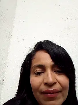 Snapshot of Lia_Phone chatting on February 20, 2026, 7:58 pm Lia Phone online show from February 20, 2026, 7:58 pm