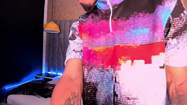 NoaahTylor online show from February 28, 2026, 7:48 pm