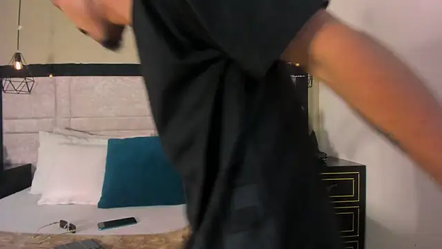 NoaahTylor online show from March 14, 2026, 8:47 pm