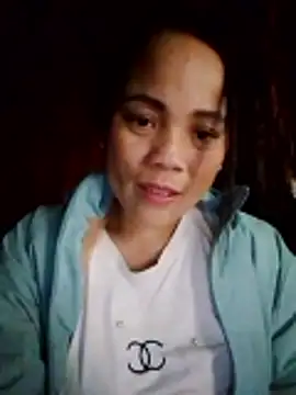 Snapshot of molly-xx chatting on May 10, 2026, 6:29 am molly-xx online show from May 10, 2026, 6:29 am