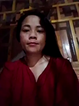 Snapshot of molly-xx chatting on July 7, 2026, 8:24 pm molly-xx online show from July 7, 2026, 8:24 pm