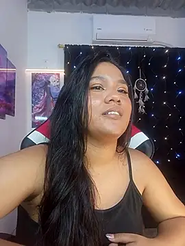 ZoeParcker online show from April 29, 2026, 8:15 pm