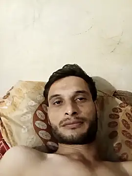 Snapshot of Beinghorny83 chatting on March 1, 2026, 8:11 pm Beinghorny83 online show from March 1, 2026, 8:11 pm