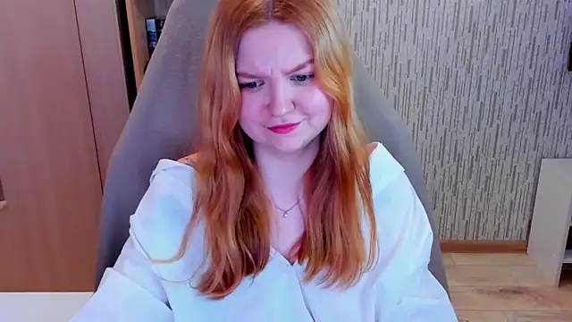 AnitaXVine online show from April 19, 2026, 6:10 pm