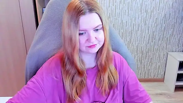 Snapshot of AnitaXVine chatting on May 13, 2026, 8:06 pm AnitaXVine online show from May 13, 2026, 8:06 pm