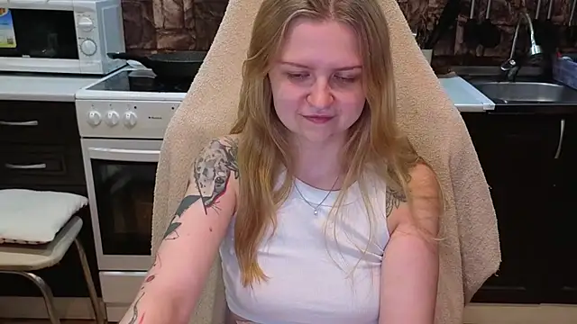 Snapshot of AnitaXVine chatting on July 25, 2026, 7:11 pm AnitaXVine online show from July 25, 2026, 7:11 pm