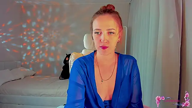 Snapshot of she_wolf chatting on April 7, 2026, 2:39 pm she wolf online show from April 7, 2026, 2:39 pm