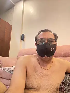 maleattention online show from April 26, 2026, 4:04 pm