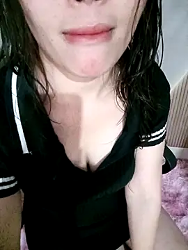 Snapshot of Girl-crazy1 chatting on February 18, 2026, 1:56 am Girl-crazy1 online show from February 18, 2026, 1:56 am