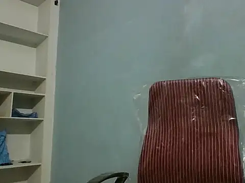 anu-reddyy online show from March 9, 2026, 4:27 am