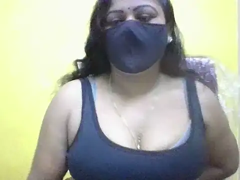 Snapshot of anu-reddyy chatting on July 17, 2026, 1:56 am anu-reddyy online show from July 17, 2026, 1:56 am