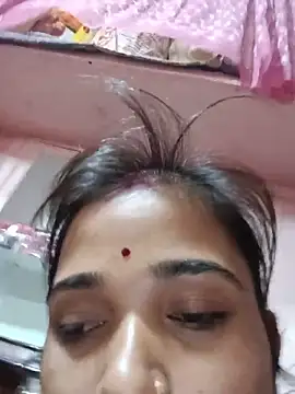 Deepjakolirr online show from May 15, 2026, 10:17 pm