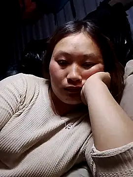 bany-lee online show from April 19, 2026, 1:21 pm