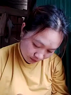 Snapshot of bany-lee chatting on May 10, 2026, 1:33 am bany-lee online show from May 10, 2026, 1:33 am