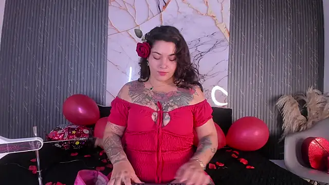 raven noctis  online show from February 16, 2026, 1:18 pm