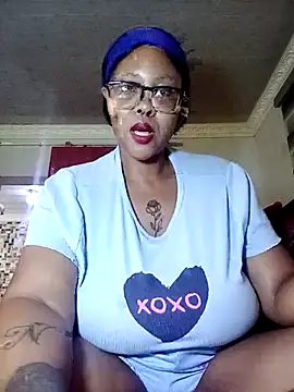 ShantelBootyBoobs online show from April 14, 2026, 7:14 am