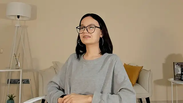 BeatrisRosel online show from February 16, 2026, 3:41 pm