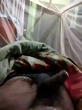 Snapshot of soni8850 chatting on February 13, 2026, 2:35 pm soni8850 online show from February 13, 2026, 2:35 pm