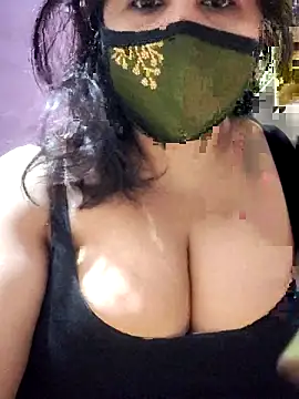 Snapshot of pikachush chatting on April 12, 2026, 3:17 pm pikachush online show from April 12, 2026, 3:17 pm