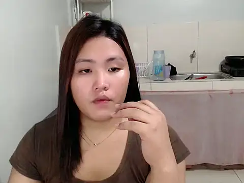 Snapshot of MiMi_yeah00 chatting on April 5, 2026, 3:58 am MiMi yeah00 online show from April 5, 2026, 3:58 am