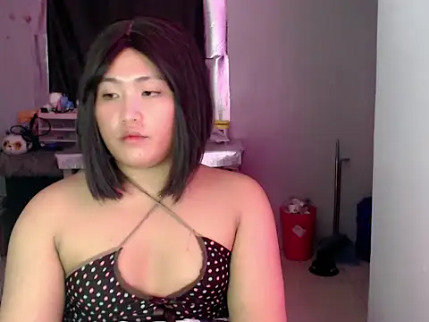 Snapshot of MiMi_yeah00 chatting on April 10, 2026, 4:23 pm MiMi yeah00 online show from April 10, 2026, 4:23 pm