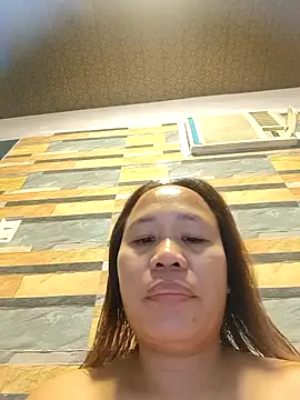 Snapshot of squirtshantal chatting on December 19, 2025, 1:40 pm squirtshantal online show from December 19, 2025, 1:40 pm