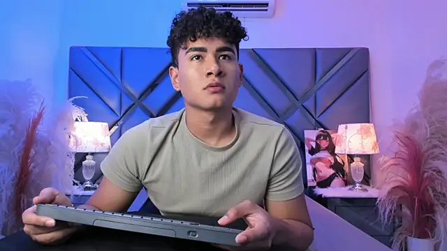 Bastixvontade online show from April 15, 2026, 11:49 pm