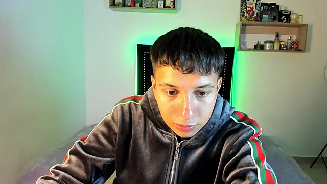 Jhony rayder online show from February 13, 2026, 12:06 am