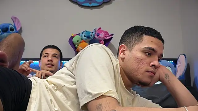 Snapshot of dafe_younguys chatting on February 20, 2026, 6:37 am dafe younguys online show from February 20, 2026, 6:37 am