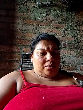 Snapshot of Juli_Powl chatting on May 10, 2026, 1:16 pm Juli Powl online show from May 10, 2026, 1:16 pm