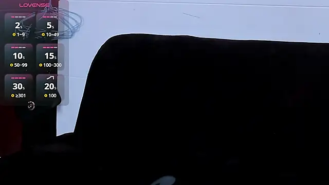 Snapshot of madii_lenon chatting on July 10, 2026, 2:41 pm madii lenon online show from July 10, 2026, 2:41 pm