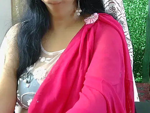 Hot Sonniyaa online show from February 24, 2026, 6:22 am