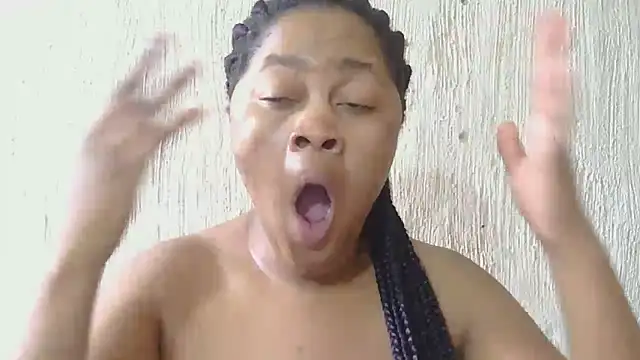 Snapshot of TemptingTits chatting on February 28, 2026, 12:17 pm TemptingTits online show from February 28, 2026, 12:17 pm