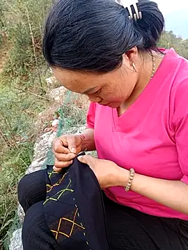 nelina 12345 online show from April 13, 2026, 10:43 am