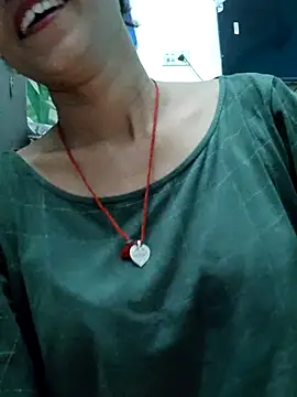 Snapshot of Sexy-Sandhya_ chatting on April 25, 2026, 5:32 pm Sexy-Sandhya online show from April 25, 2026, 5:32 pm