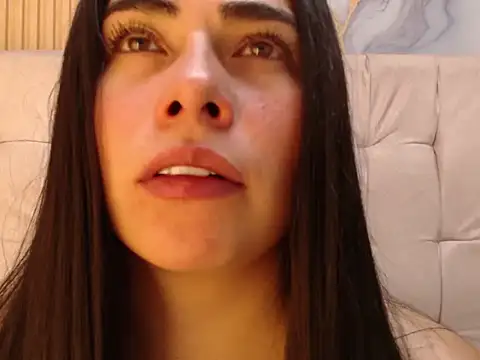 miss sexxy online show from May 27, 2026, 5:32 pm