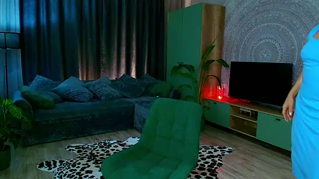 Shanita moon online show from March 4, 2026, 6:58 pm