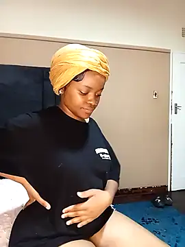 KinkyPxx online show from February 22, 2026, 9:24 pm