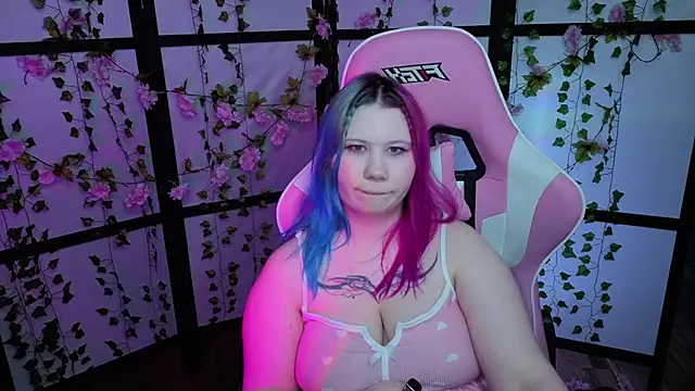 kitsune little online show from June 11, 2026, 12:32 am