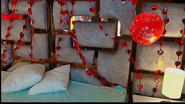 Anya Volker online show from February 20, 2026, 12:16 pm