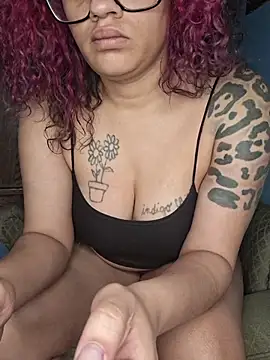 VelvetVixen 735 online show from May 5, 2026, 5:59 am